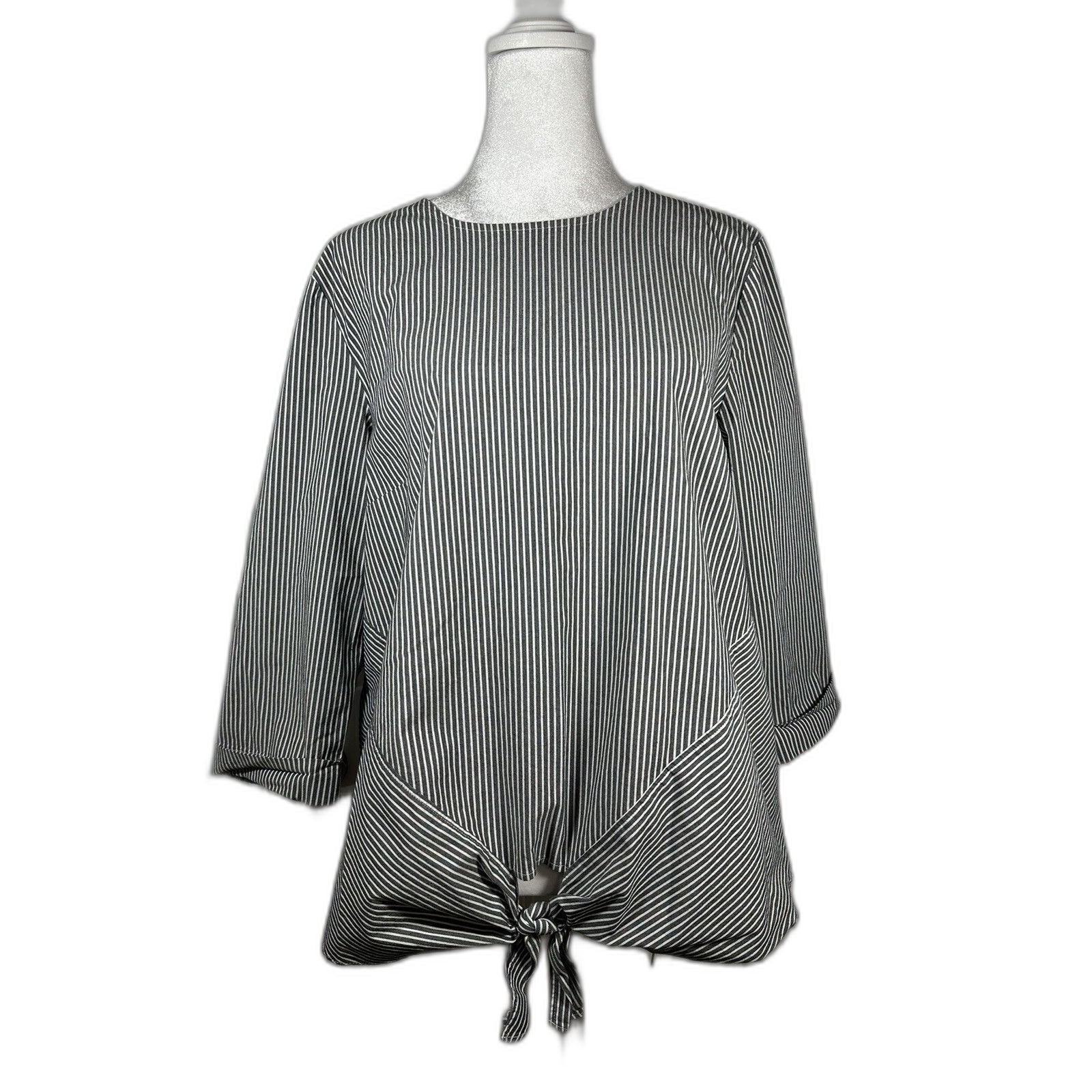 J. Jill Womans Gray White Pinstriped Tie Front 3/4 Sleeve Front Tie Size Medium